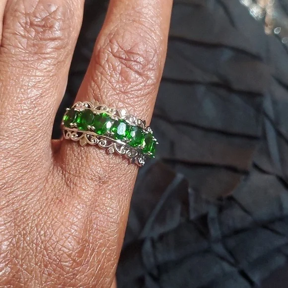Chrome Diopside Half Eternity Band Ring in Platinum Over Sterling Silver - Picture 6 of 9